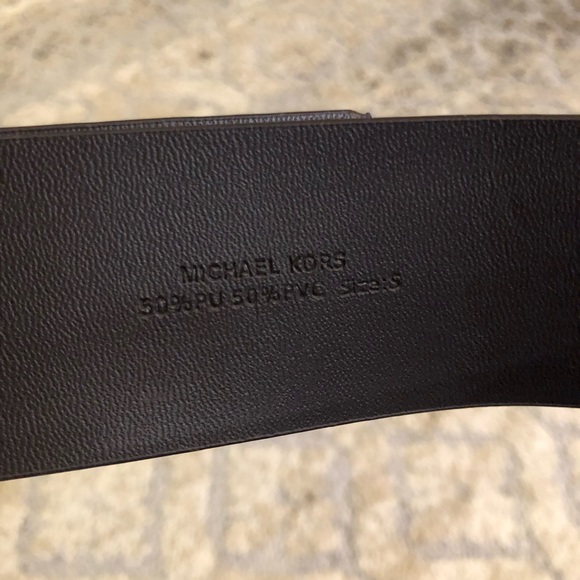 2" thick High Waist Michael Kors Belt - Picture 3 of 5